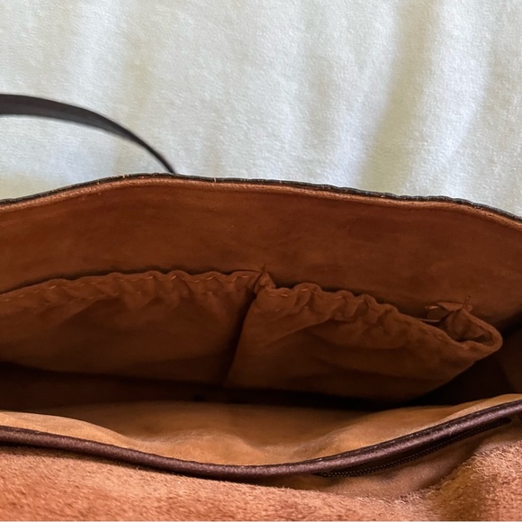 Patricia Nash
Beaumont Flap Burnished Tooled Crossbody, EUC - Picture 7 of 12